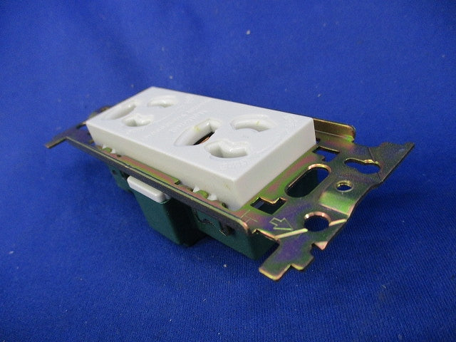 埋込抜け止め接地ダブルコンセント(3個入)National WN1162