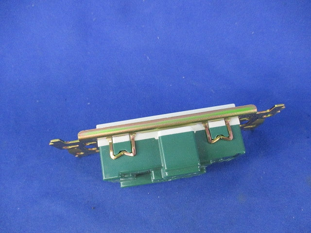 埋込抜け止め接地ダブルコンセント(3個入)National WN1162