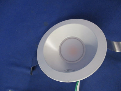 LEDダウンライトφ75(傾斜天井用・防雨形)電球色 DDL-5406YWG