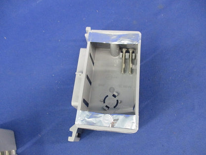 真壁用スイッチボックス(3個入) SM36-N