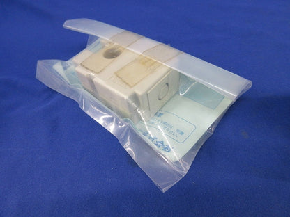コンセントジョインターS XYZ-SWC-1