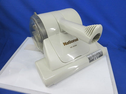コードレス電気ほうき(未使用品)(キズ汚れ有) MC-B33M