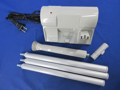 コードレス電気ほうき(未使用品)(キズ汚れ有) MC-B33M