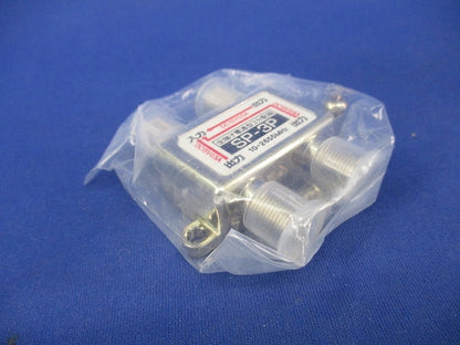 全端子電通型3分配器(4個入) SP-3P