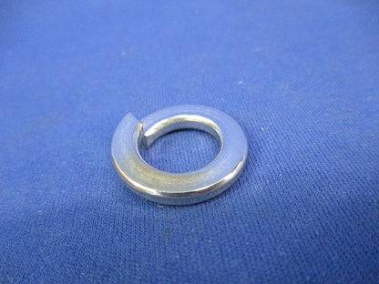 バネ座金 2号(ステンレス)(220個以上入) M12