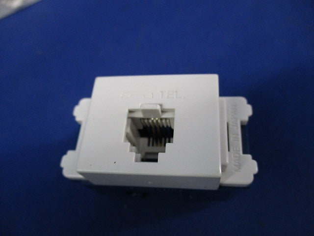 埋込テレホンモジュラジャック(6極2心)(5個入) WNT15629W