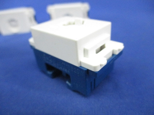 埋込テレホンモジュラジャック(6極2心)(5個入) WNT15629W