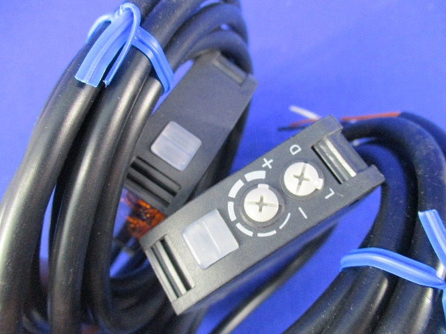 光電センサ(1組入) E3JK-TR12