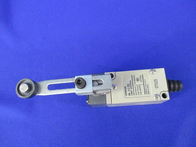 小形リミットスイッチ5A250VAC HL-5030