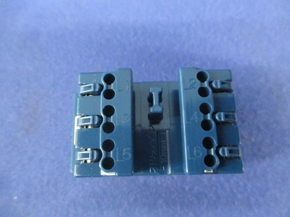 埋込テレホンモジュラジャック(6極6心)(4個入) WNT15669