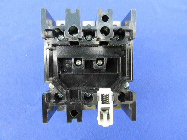 ノーヒューズブレーカ3P3E15A NF30-FA