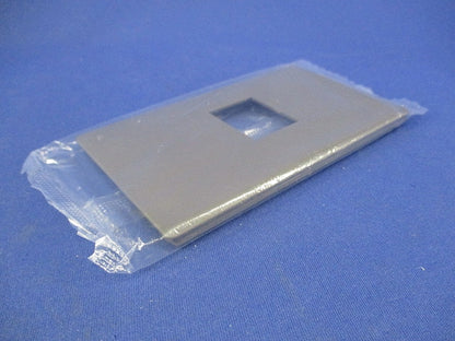 コンセントプレート1コ用(9個入) WTL7001HK