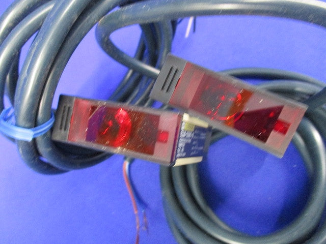 AC/DC電源フリータイプ 光電センサ2m E3JK-5M1-N