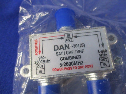 SAT/UHF/VHF COMBINER 混合器・分波器(4個入) DAN-301(S)
