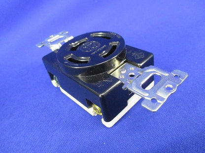 接地3P20A引掛埋込コンセント(7個入) WF2420K