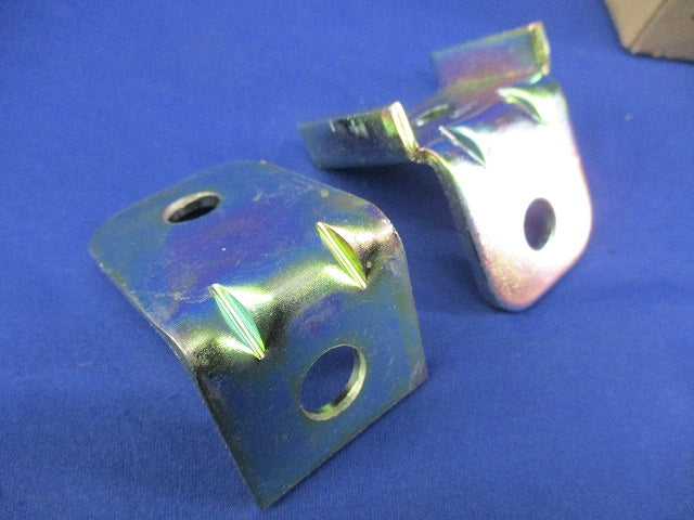 ダクターチャンネル斜め吊り金具(10個入) DHF-W3