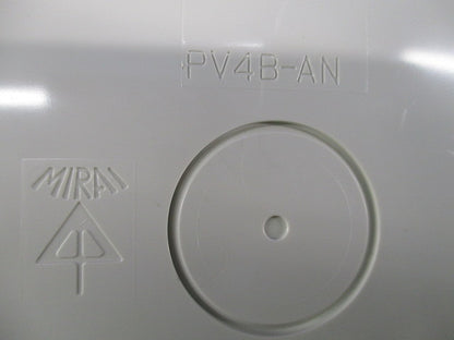 露出用四角ボックス(取付自在蓋)ミルキーホワイト PV4B-AN