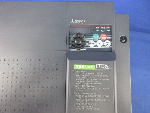 汎用インバータ(三相200〜240V) FR-F720PJ-15K