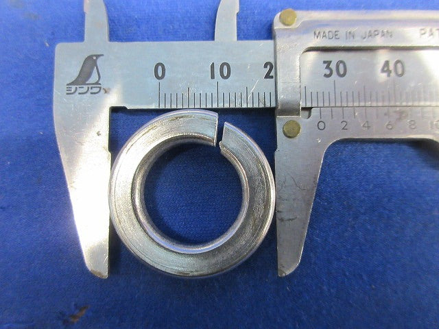 スプリングワッシャー M16(50個入)ステンレス M16