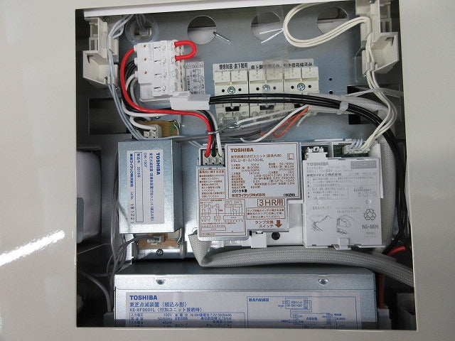 LED点滅形直付誘導灯(電池内蔵・両面) FBK-42602XLN-LS17