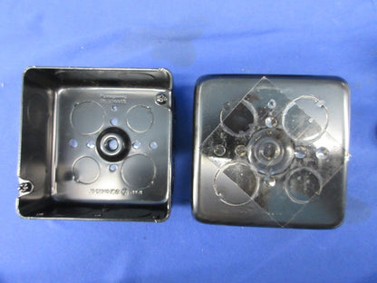 塗装中型四角アウトレットボックス(浅型)(4個入)(キズ汚れ有) DS37444B