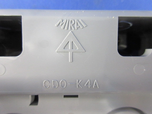軽量間仕切り用アウトレットボックス(1個用ブランクカバー付)(4個入) CDO-K4A