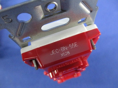 埋込アースターミナル付ダブルコンセント(5個入)(ピュアホワイト) JEC-BN-55E