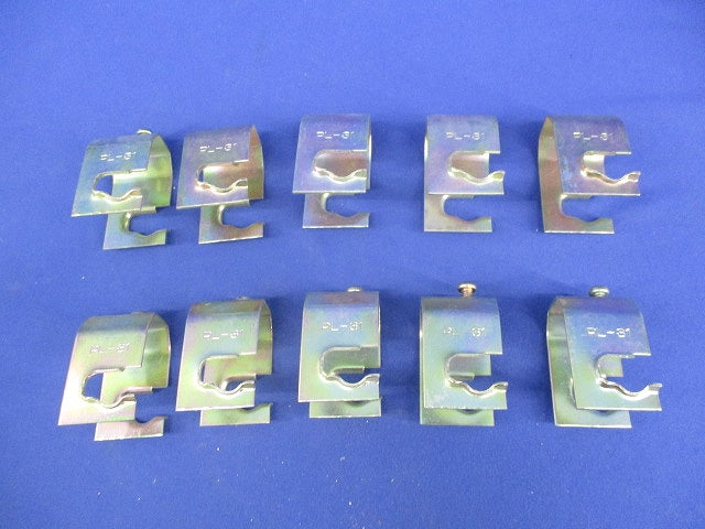 吊りボルト・丸鋼用電線管支持金具(10個入) PL-31