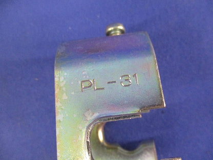 吊りボルト・丸鋼用電線管支持金具(10個入) PL-31