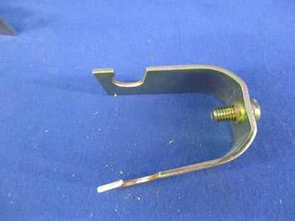 二重天井用金具 吊りボルト・丸鋼用電線管支持金具(19個入) PL31-W3