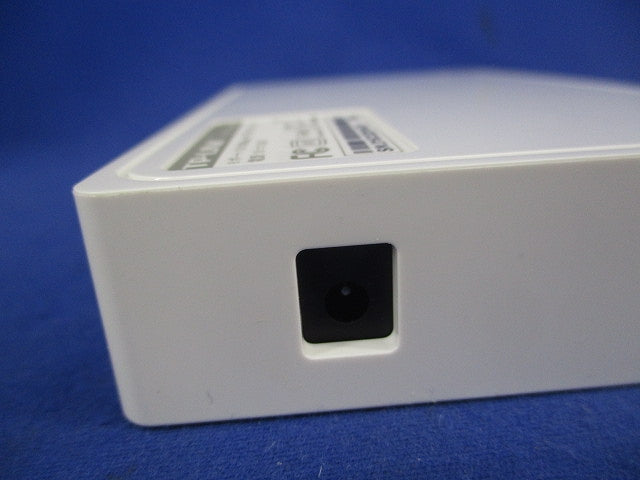 8ポート 10/100Mbps デスクトップ スイッチングハブ TL-SF1008D