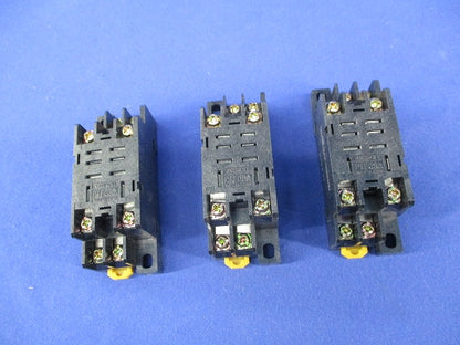 リレー用共用ソケット(3個入) PTF08A