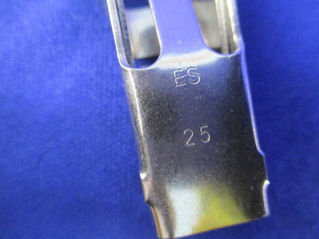 締付金具10mm(50個入) ES25