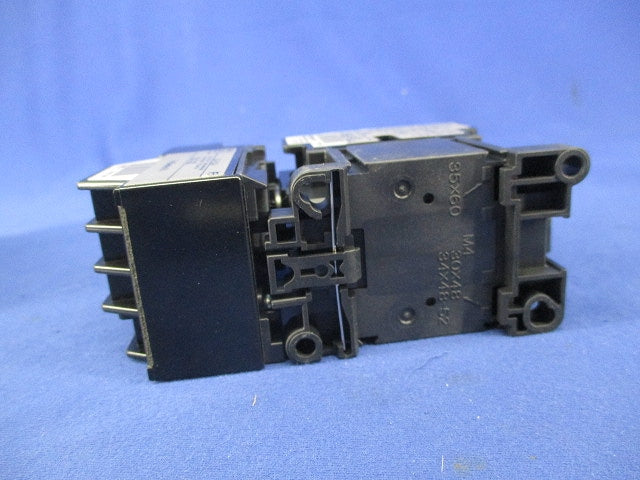 電磁開閉器100V2.8-4.2A SC-03+TR-0N