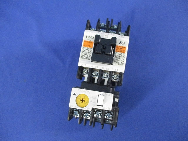 電磁開閉器100V5-8A SC-03+TR-0N