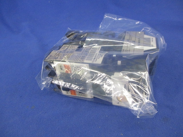 電磁開閉器100V5-8A SC-03+TR-0N