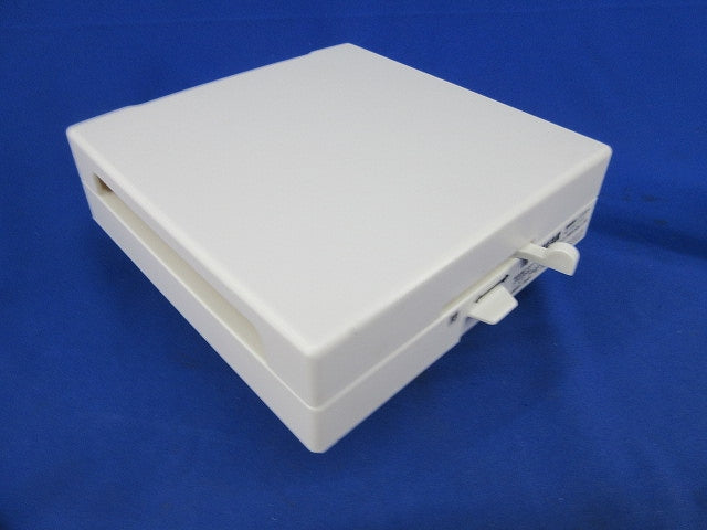 自然給気用樹脂製角型レジスターφ100用 RE-100JF