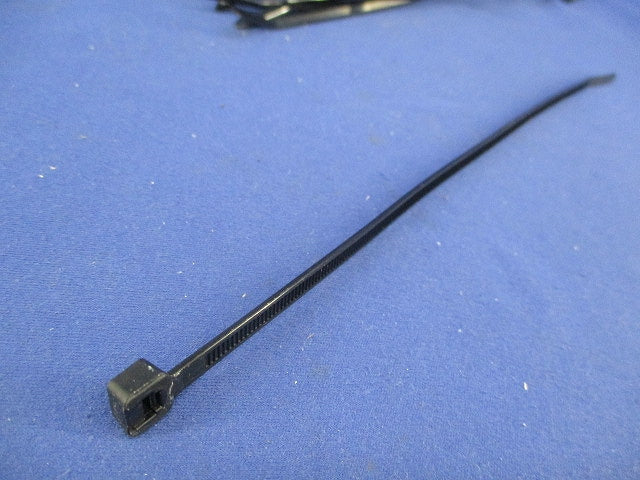 結束バンド(150本以上入)(黒) UB-250B