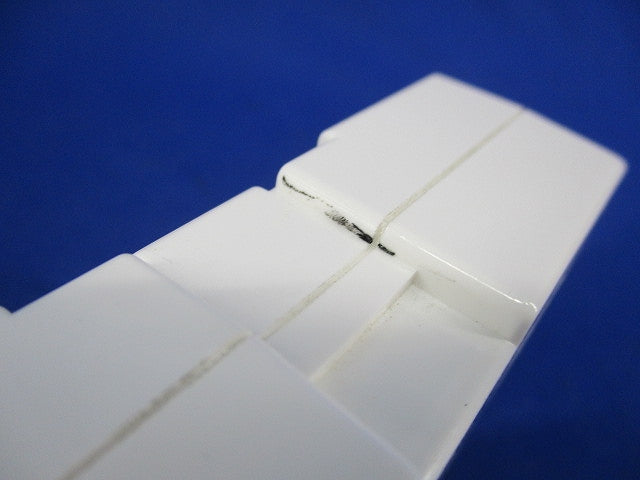 ブロックコンセント2分岐(汚れ有) XYZ80002