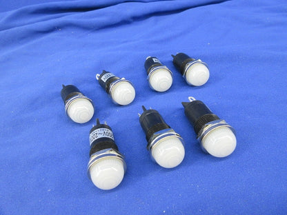 小型表示灯(白)AC200/220V(7個入) 型番不明