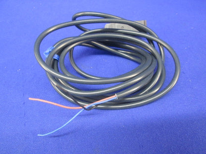 中型アンプ内蔵光電センサ(コード1.5m) E3S-AR11