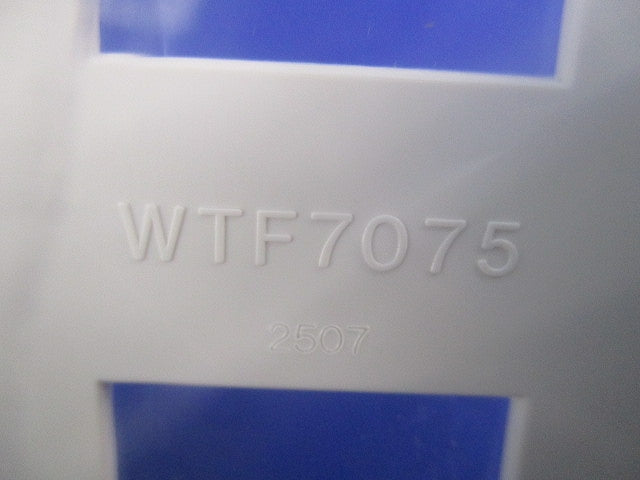 コンセントプレート5コ用(5枚入)(ホワイト)新品未開封 Panasonic WTF7075
