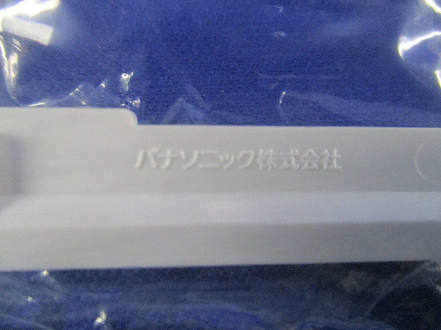 コンセントプレート5コ用(5枚入)(ホワイト)新品未開封 Panasonic WTF7075