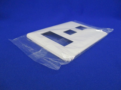 コンセントプレート5コ用(5枚入)(ホワイト)新品未開封 Panasonic WTF7075