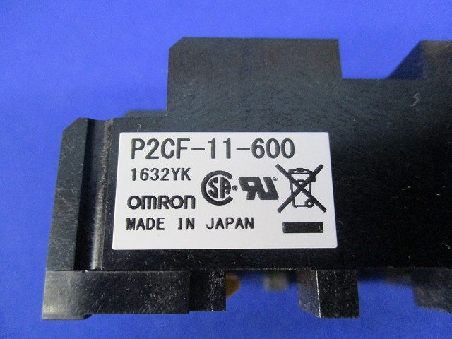 表面接続ソケット P2CF-11