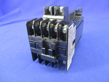 電磁接触器DC12V SC-05/G