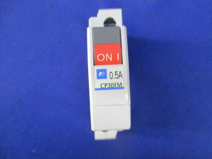サーキットプロテクタ1P0.5A CP30FM-1P0P5