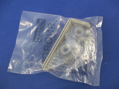 エンドキャップ用L金具(2対入) SNQRCL