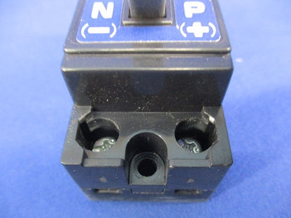 太陽光発電用開閉器10A300V(4個入) TK10