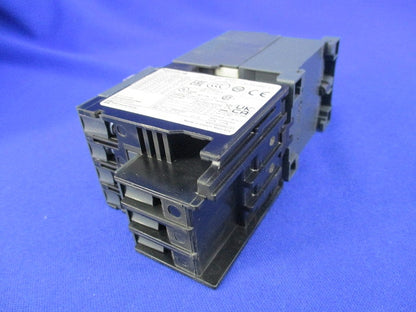 電磁開閉器 LP1K0601BD+LR2K0306